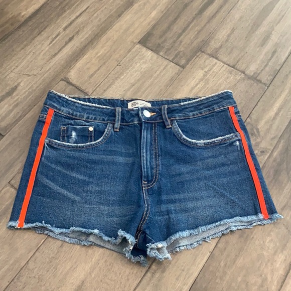 Zara Pants - Zara Denim Shorts Red Stipe Womens Size 8‎